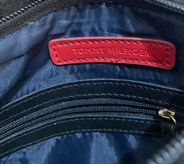 Bolsa Tommy Hilfiger transversal  - Foto 6