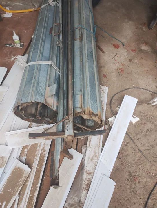 Porta de enrolar em aço usada - Foto 3