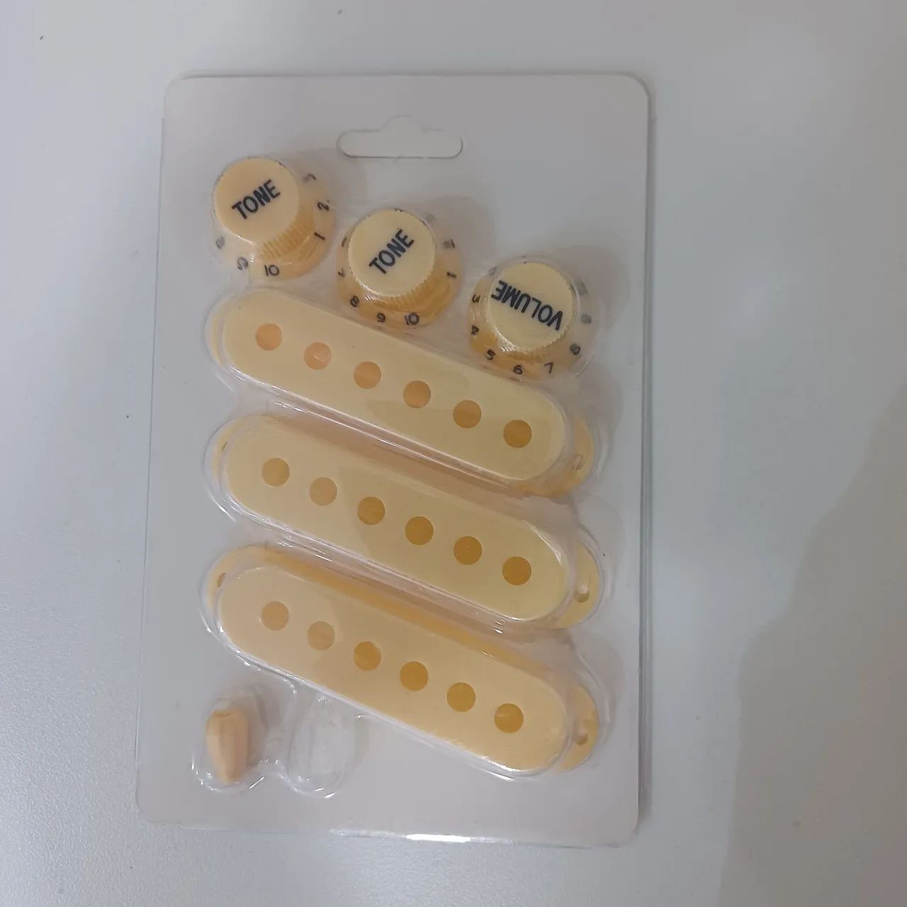 Knobs e cover para guitarra 