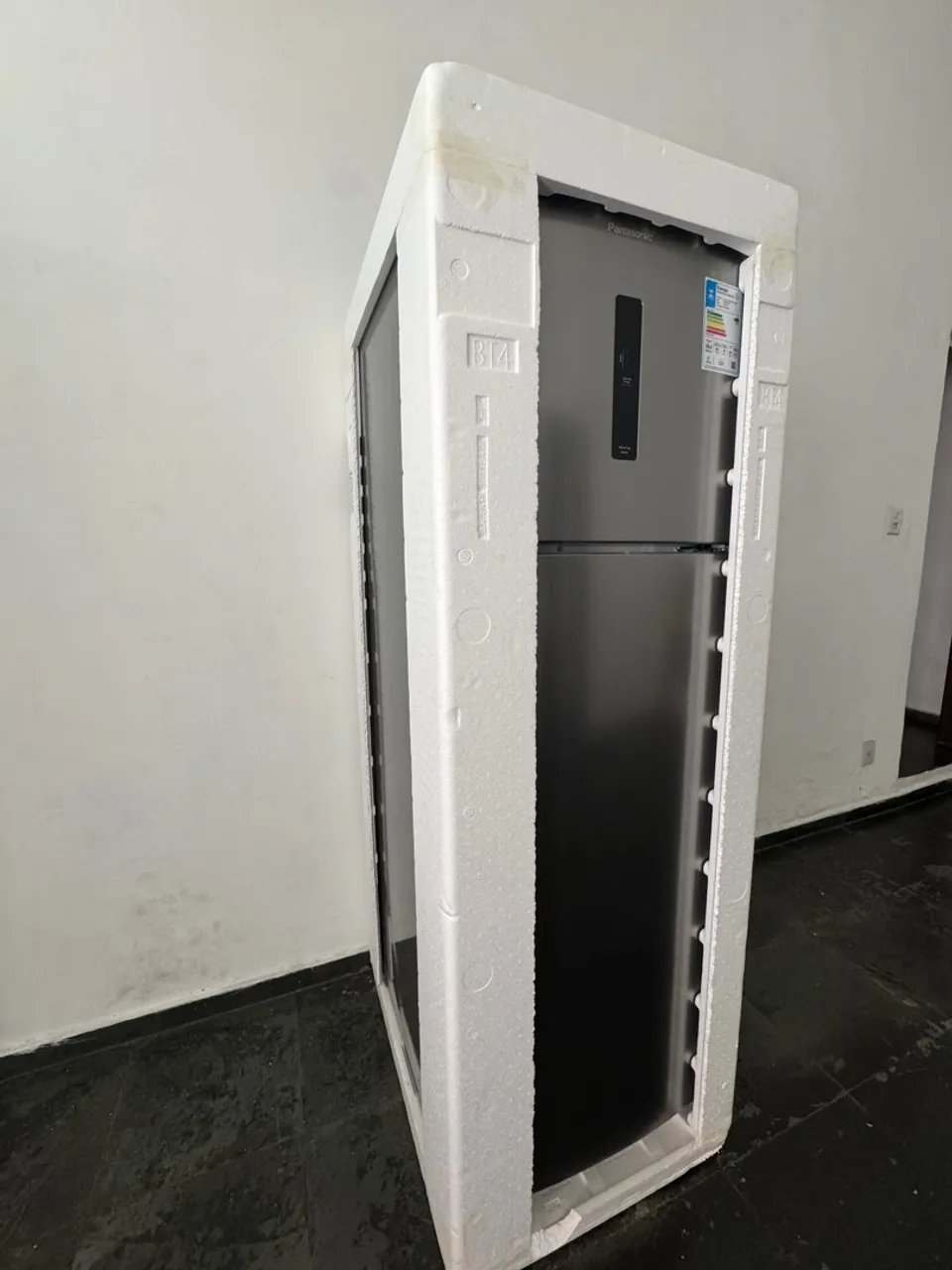 Geladeira Panasonic A+++ Frost Free 387l Aço Escovado Nr-bt41pd1x 127v