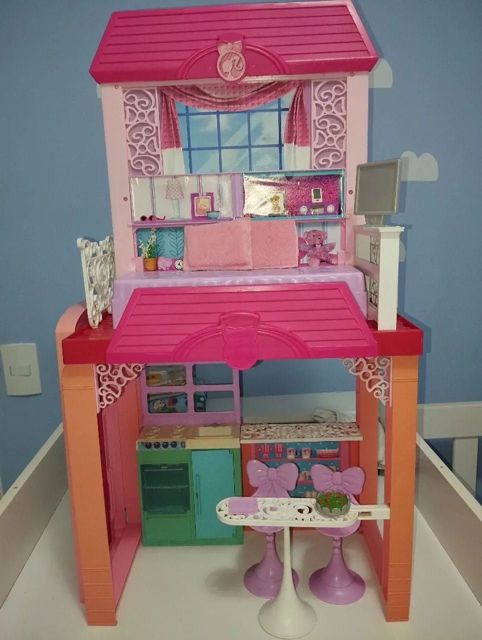 Casinha + moto da Barbie