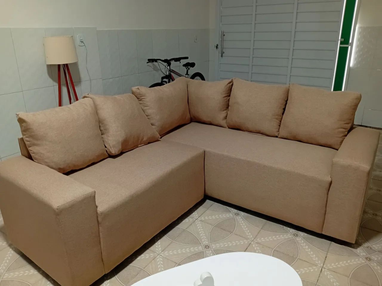 Sofá de canto novo64962182043139120