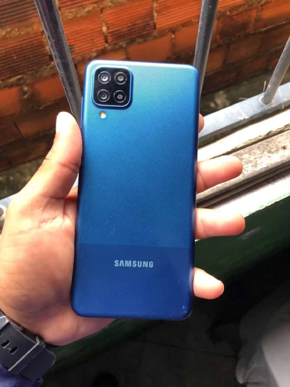 Samsung A12