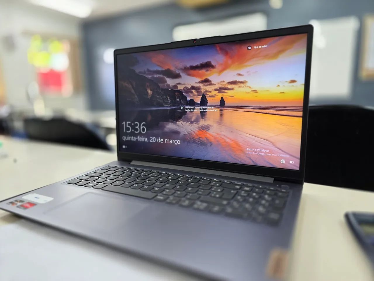 Notebook Lenovo - Ryzen 7 5700U 