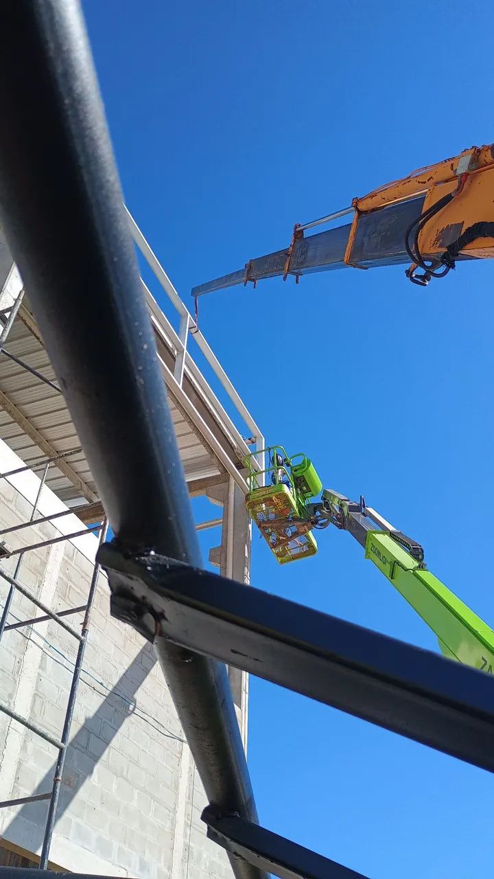 Vende-se munck Masal de 16 toneladas - Foto 5