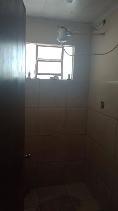 Vendo casa na cidade de Três Marias, Bairro Jardim das Nações, MG - Foto 4