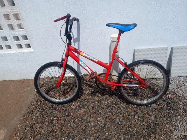 Bicicleta aro 20 sem uso