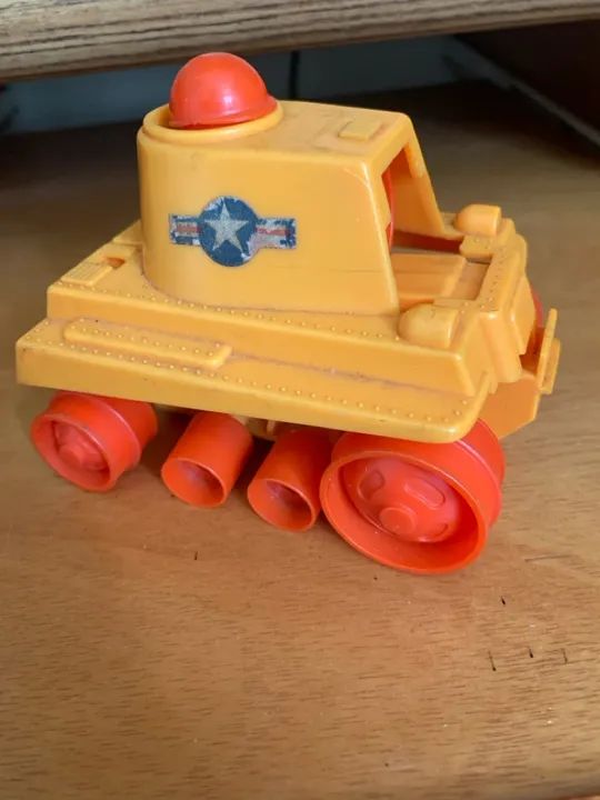 Tanque de brinquedo vintage - Foto 2