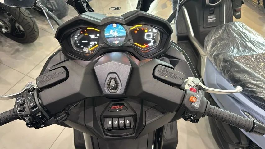 Moto AK 550cc Premium - Foto 5