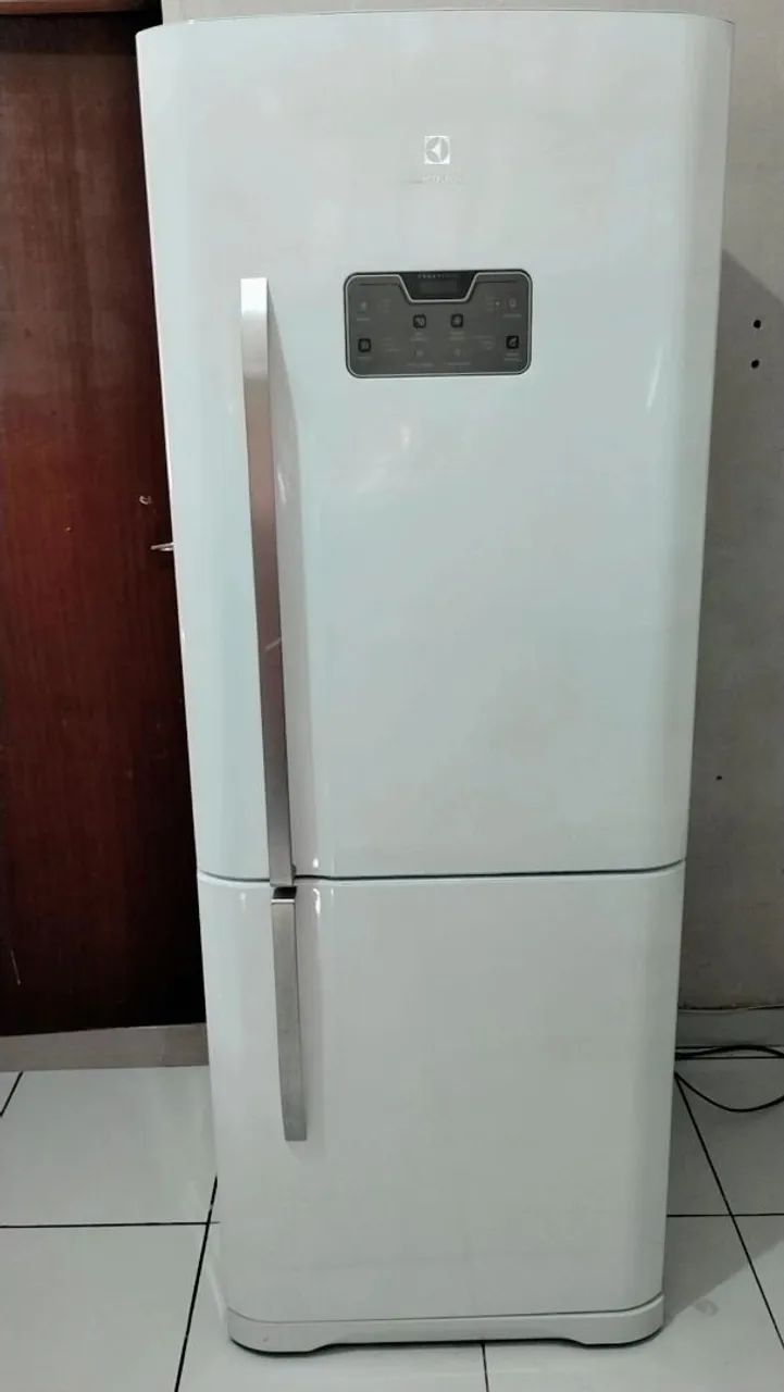 Geladeira Electrolux Frost Free Inverter e Inverse 454L - Foto 6