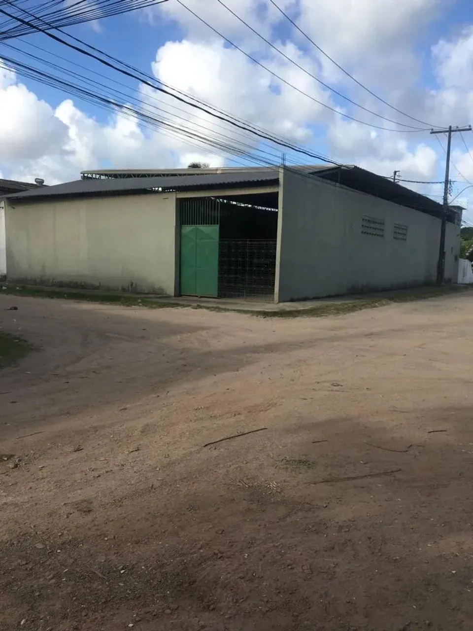 Ótimo Galpão 450m2, Pronto para Trabalhar no Jiquiá, Todo Escriturado. Aceito Automóveis