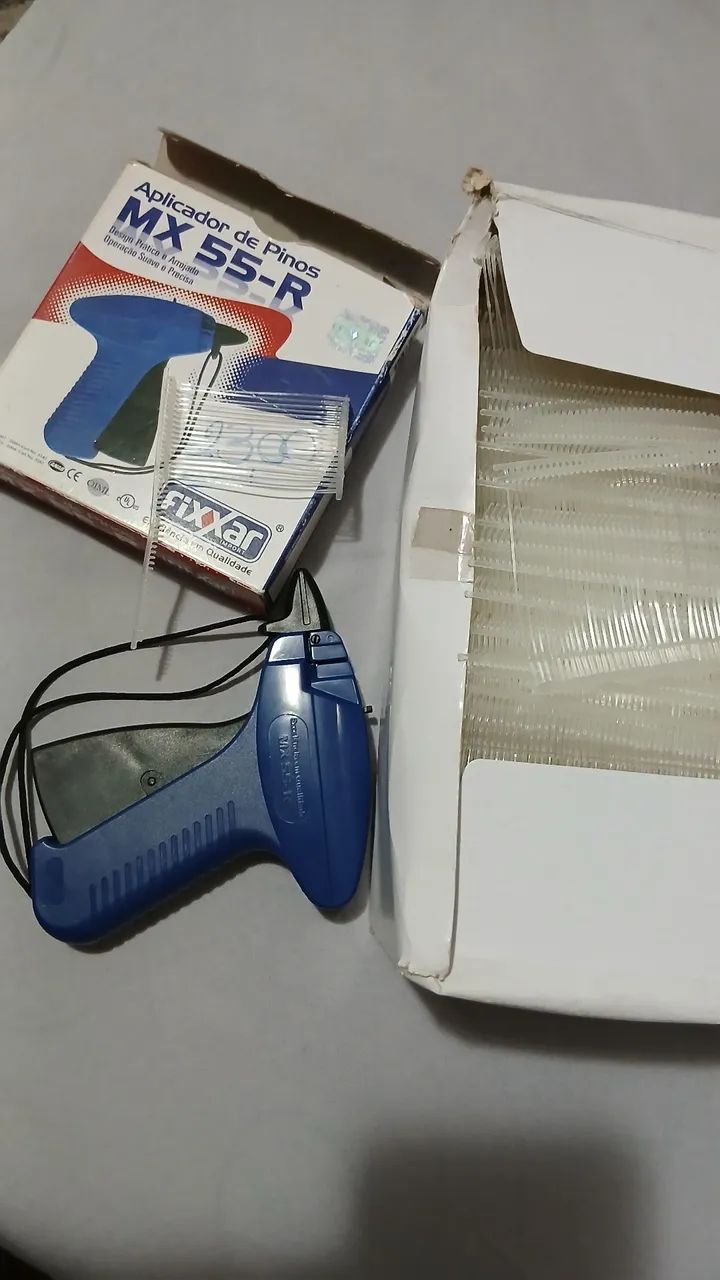 Aplicados para etiquetas / roupas.