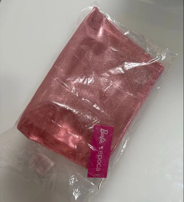 necessaire rosa barbie época cosméticos - Foto 3
