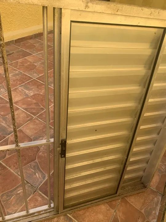 Janela de Alumínio com Grade - Foto 3