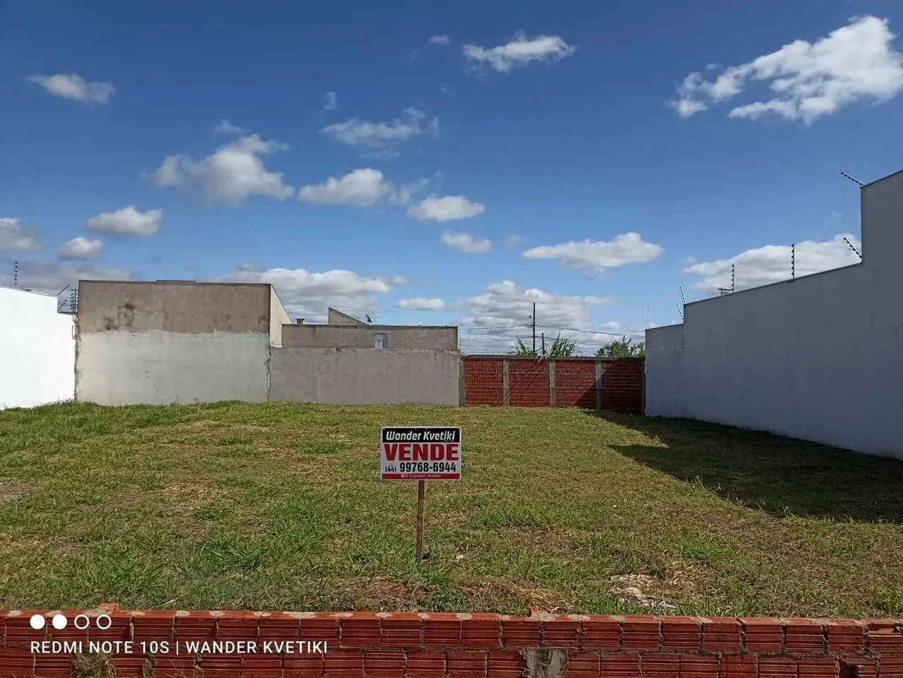 Lote em Rua Pioneiro Fortunato Pires de Camargo - Jardim Oriental - Maringá/PR