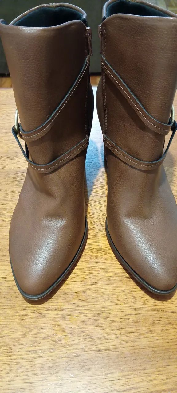 Bota Feminina Nova Beira Rio