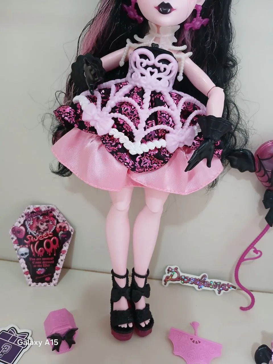 Boneca Monster High Draculaura - Foto 3