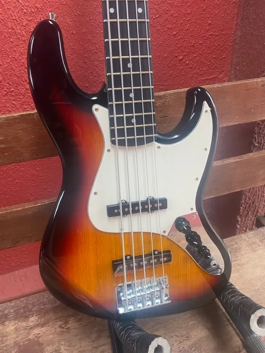 Baixo Elétrico Tagima tw73 5cordas