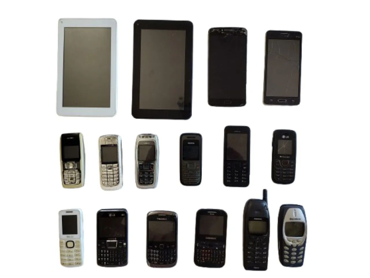 Lote Celulares Antigos - Para Tirar Peças - Leia o Anúncio!