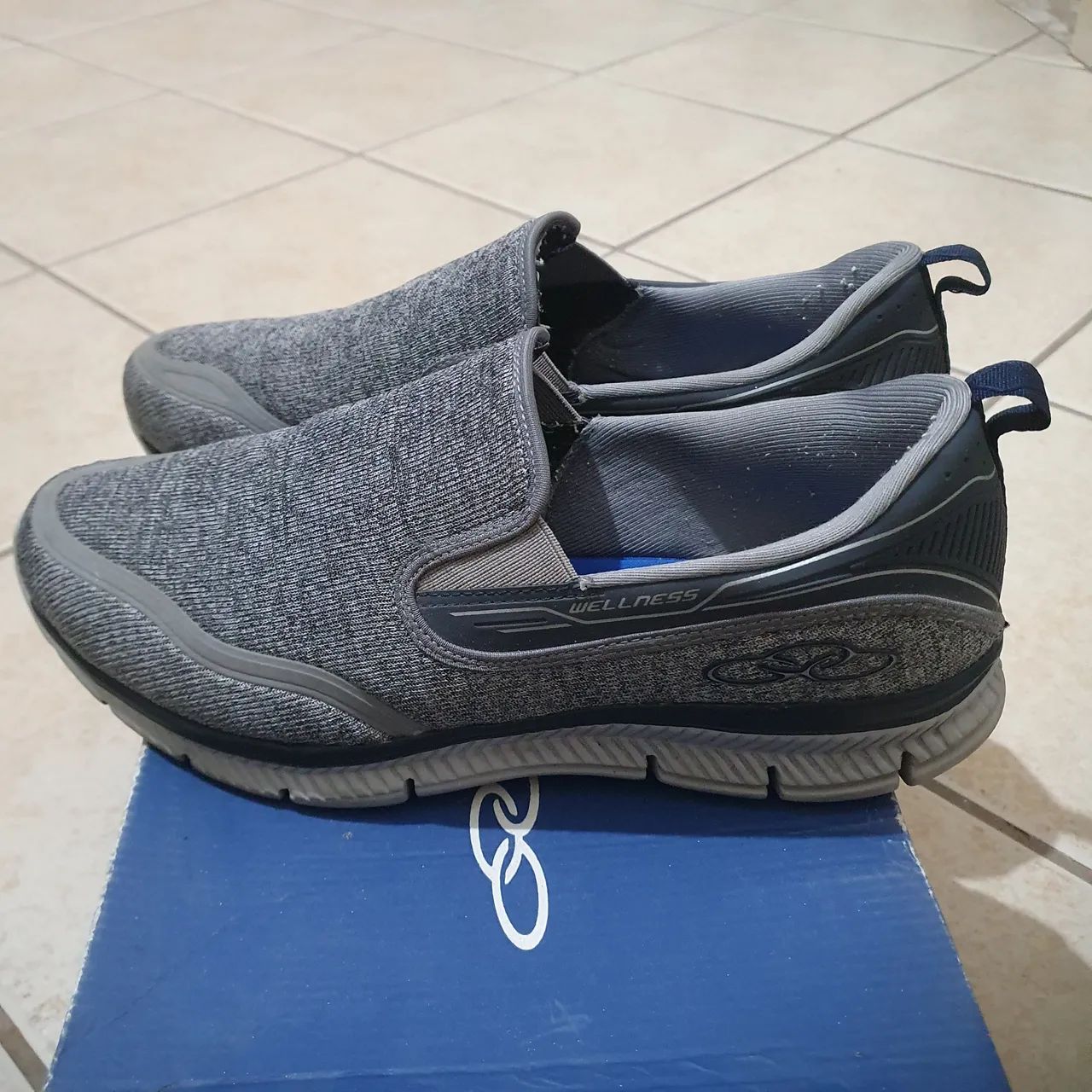 Tênis Olympikus Casual Masculino tamanho 42