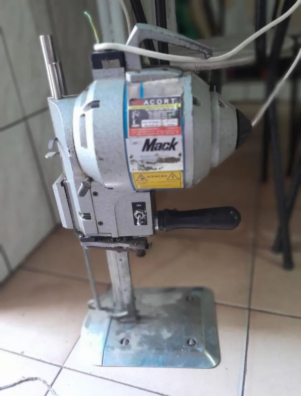 Vendo Máquina de Corte de Tecido Industrial Mac de 8polegadas - Foto 5