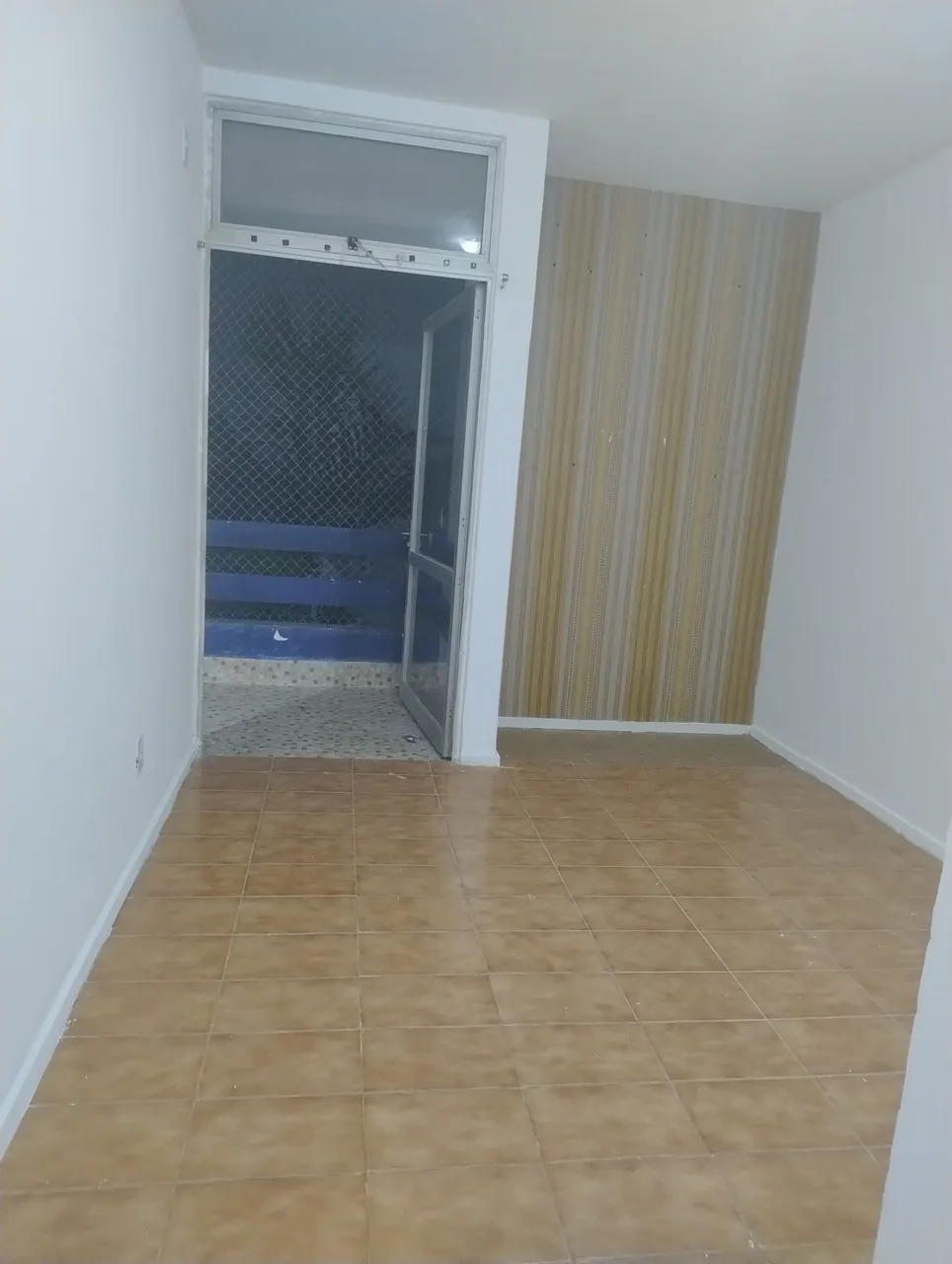 Ondina próximo praia