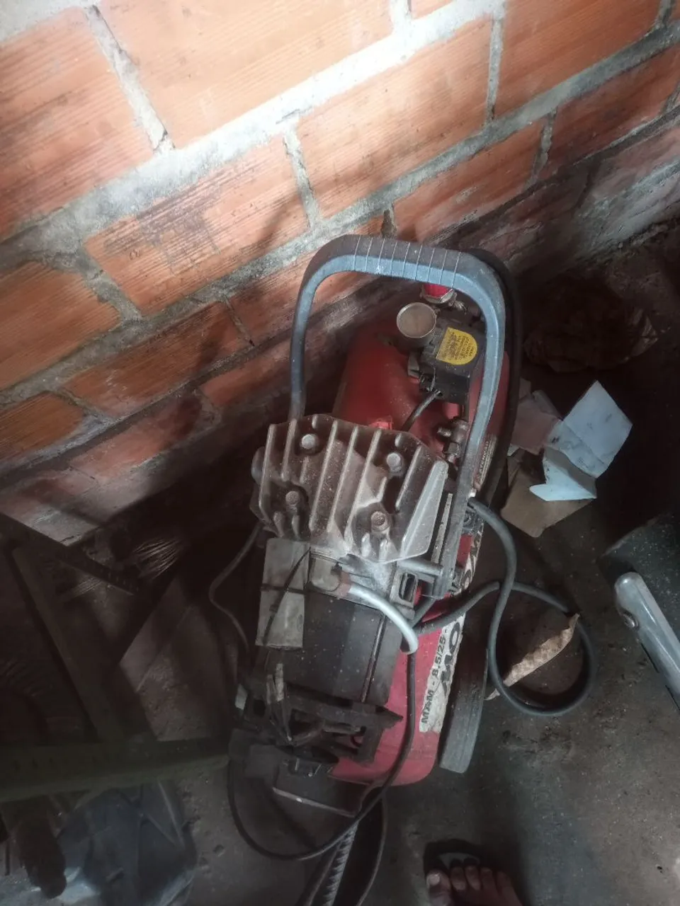 Compressor de Ar - M&M 8,5/25