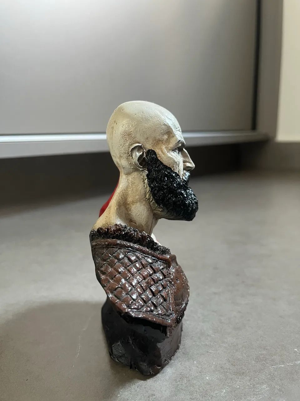 Action Figure Kratos Busto Decorativo - God of War - Foto 4