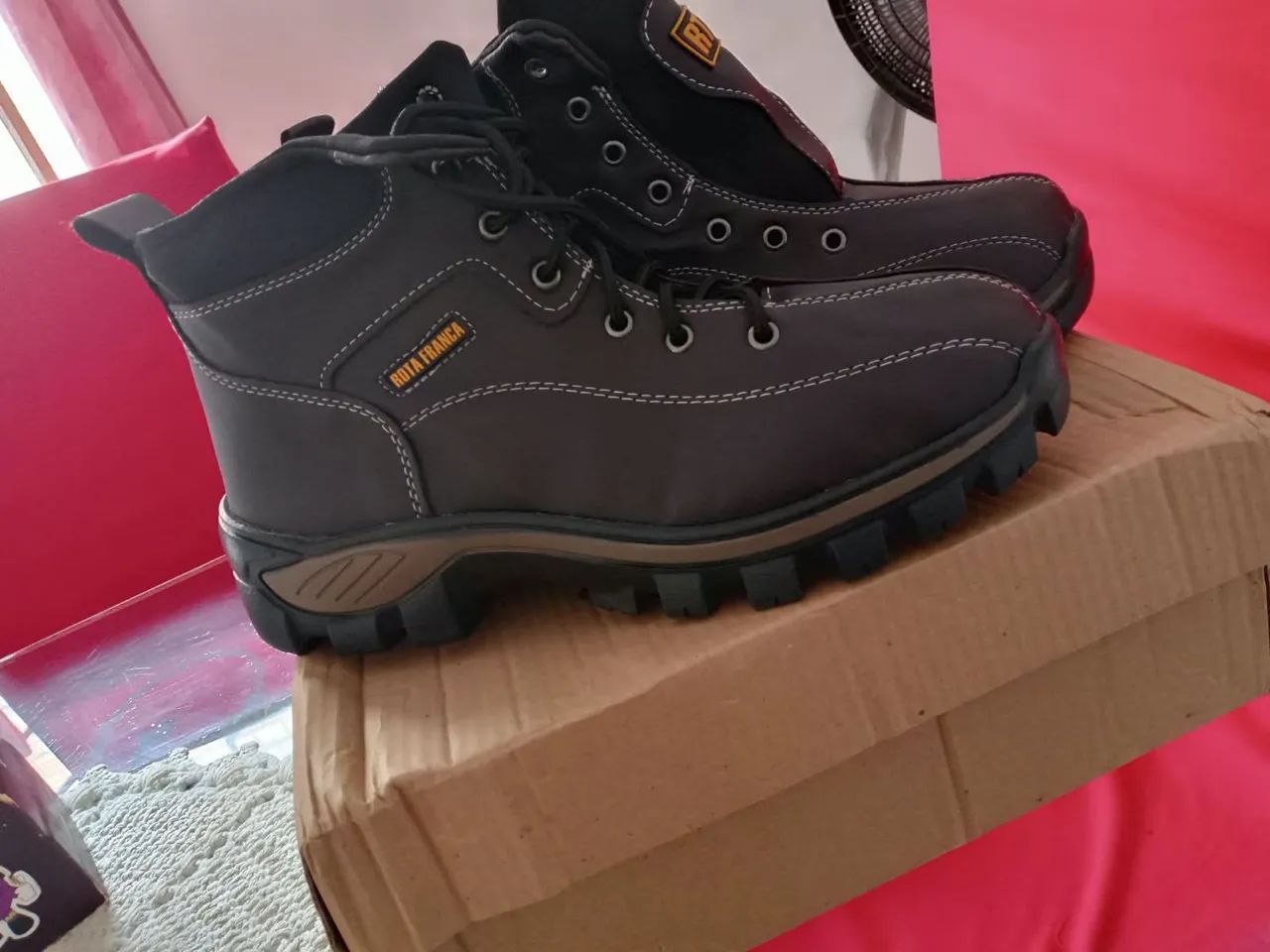 Bota - Foto 2