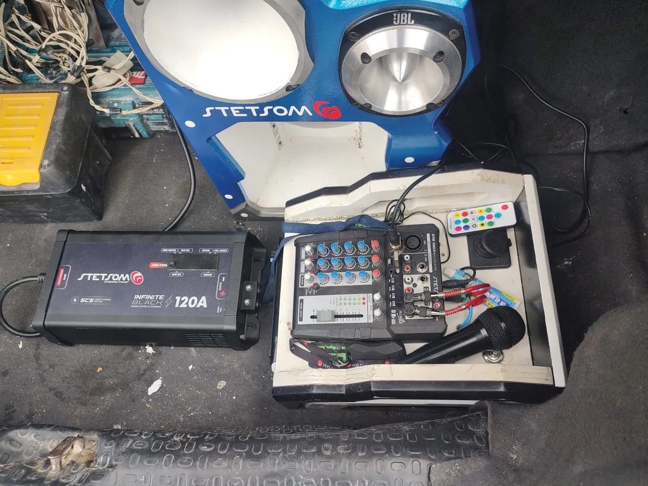 Vendo som de mala - Foto 2