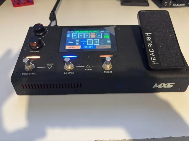 Pedal Baixo MXR BASS OCTAVE DELUXE - Instrumentos musicais