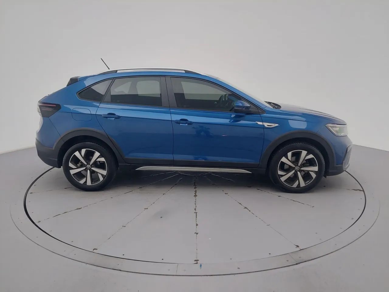 Volkswagen Nivus Highline 1.0 200 TSI Flex Aut., foto 6 de 18