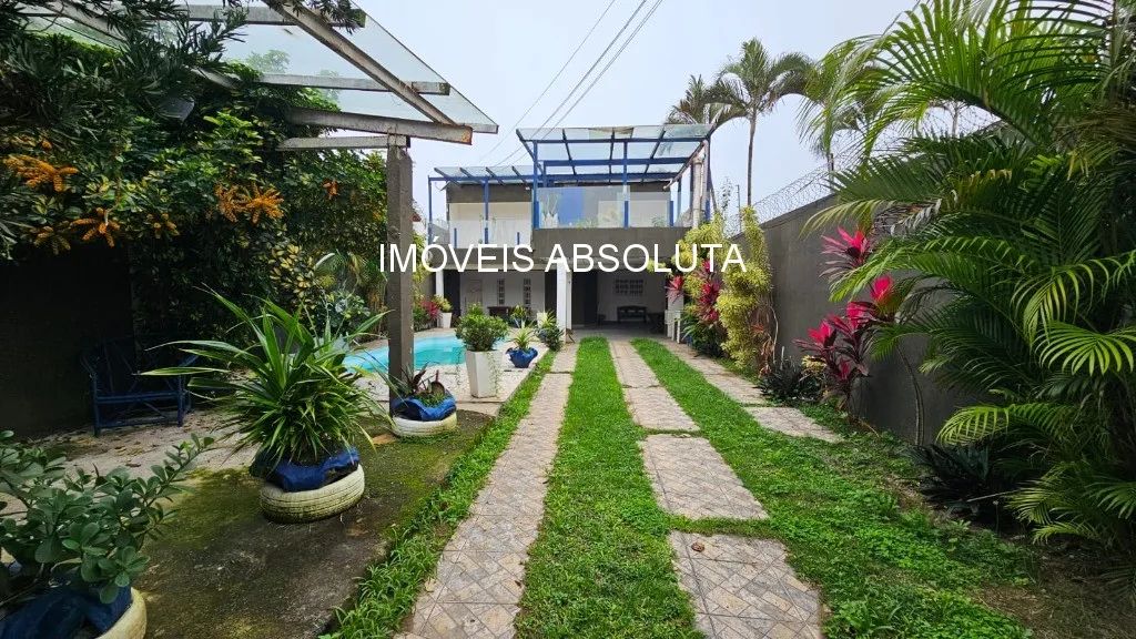 Casa com muito espaço e localização excelente - Foto 2