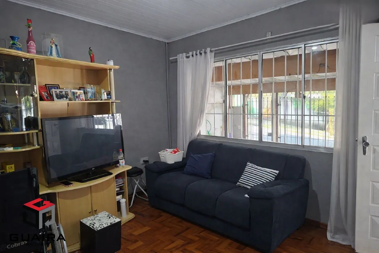 Casa Térrea à venda 2 quartos 2 vagas Stella - Santo André - SP