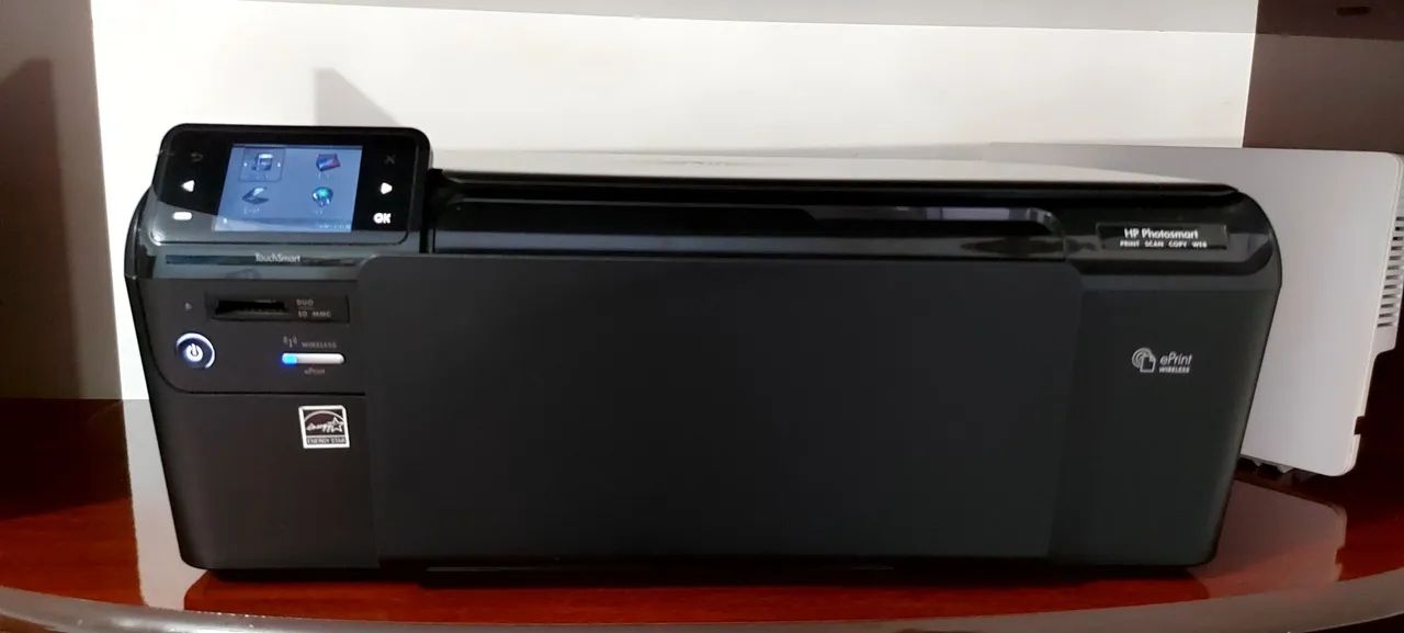 Impressora HP de cartucho  colorida e preto branco 