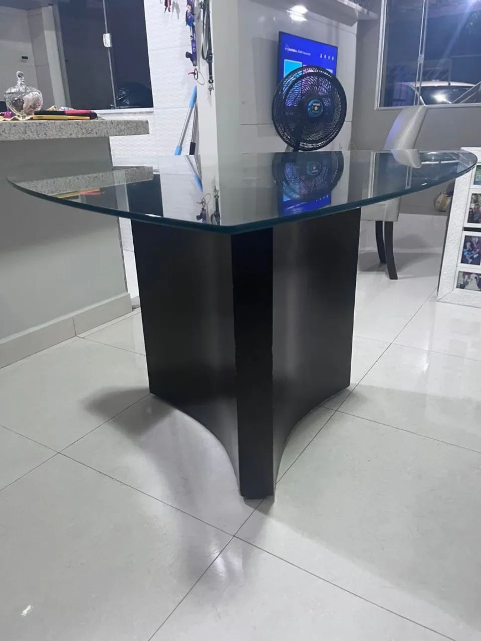 Mesa de Jantar Triangular 6 Lugares  - Foto 3