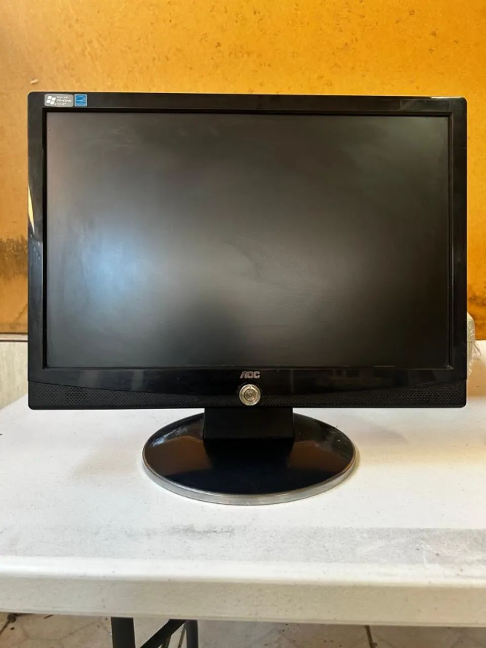 Monitor AOC 17" Modelo 717Fwy - VGA
