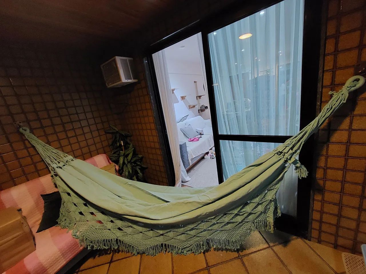 Rede dormir nova, material de qualidade e grossa! 