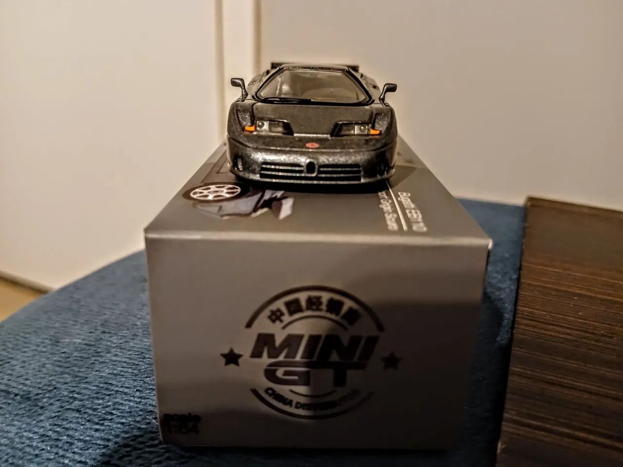 Mini GT Bugatti EB110 1/64 - Foto 5