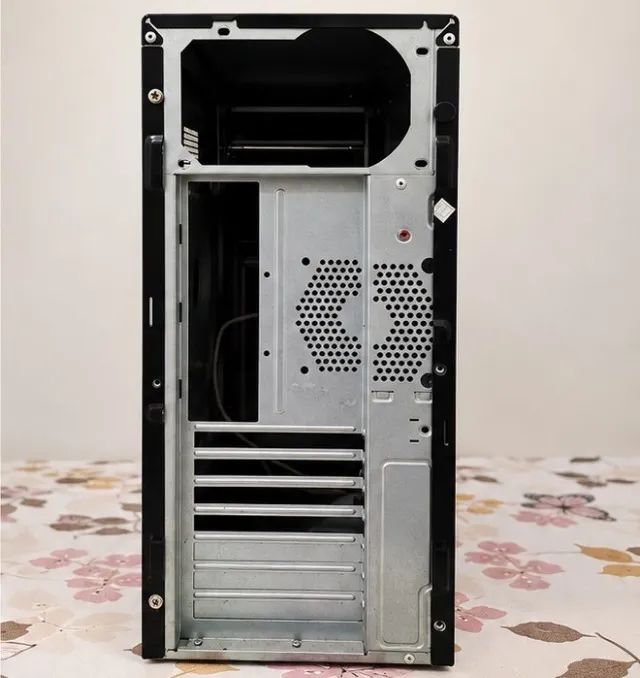 Gabinete WiseCase ATX preto - Foto 2