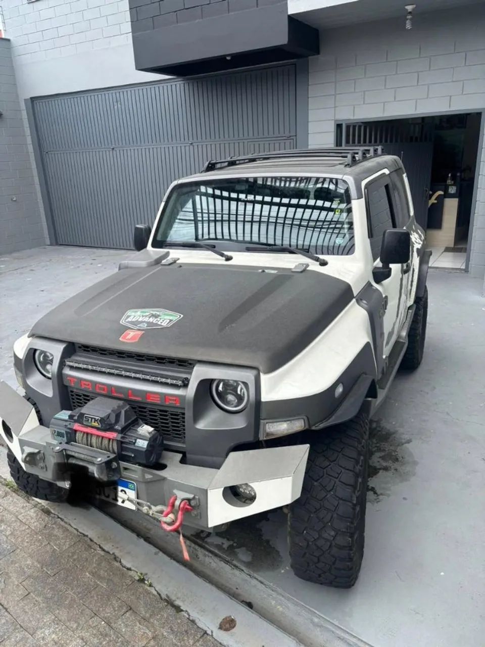 Troller T-4 2018
