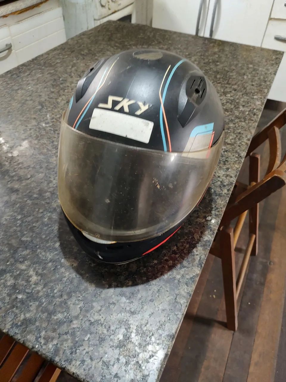 Capacete de Moto Usado - Foto 2