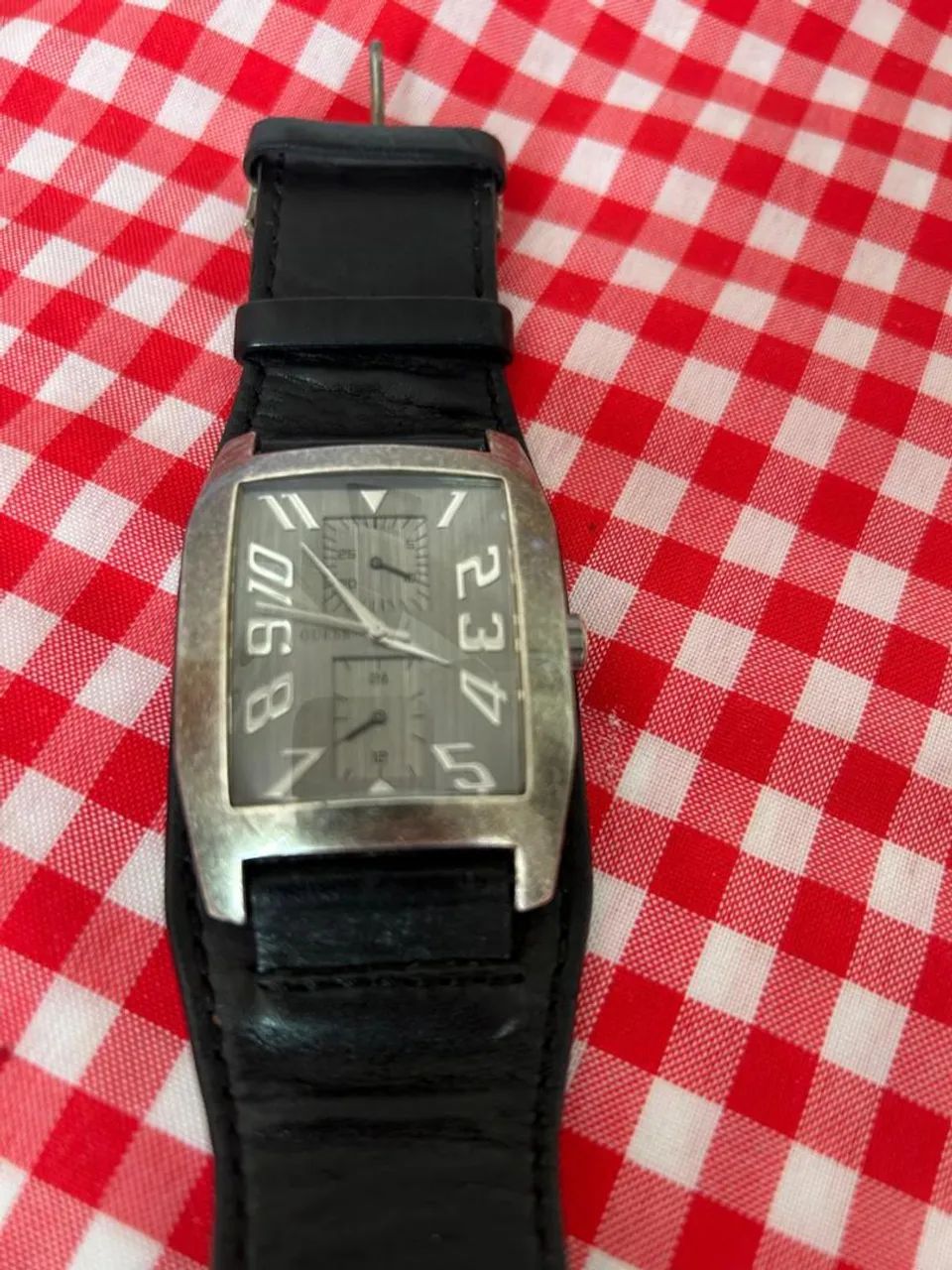 Relógio Guess muito conservado  - Foto 3