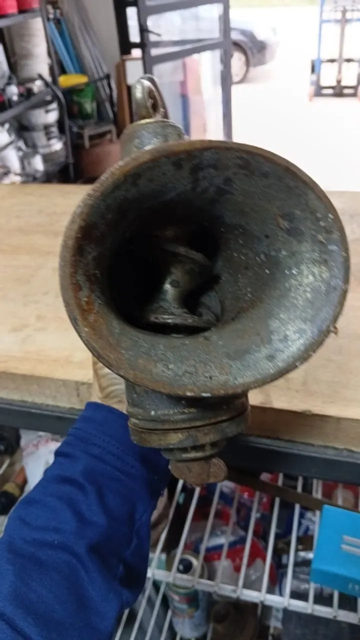 Moedor de carne de ferro antigo - Foto 2