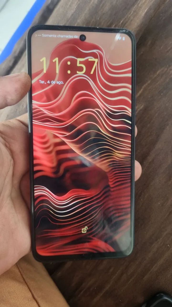 Vendo celular moto g35 de 256 gb - Foto 2