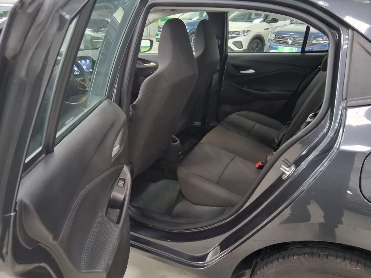 Chevrolet Onix Hatch 1.0 12V Flex Mec. 4P 2026 - Foto 5