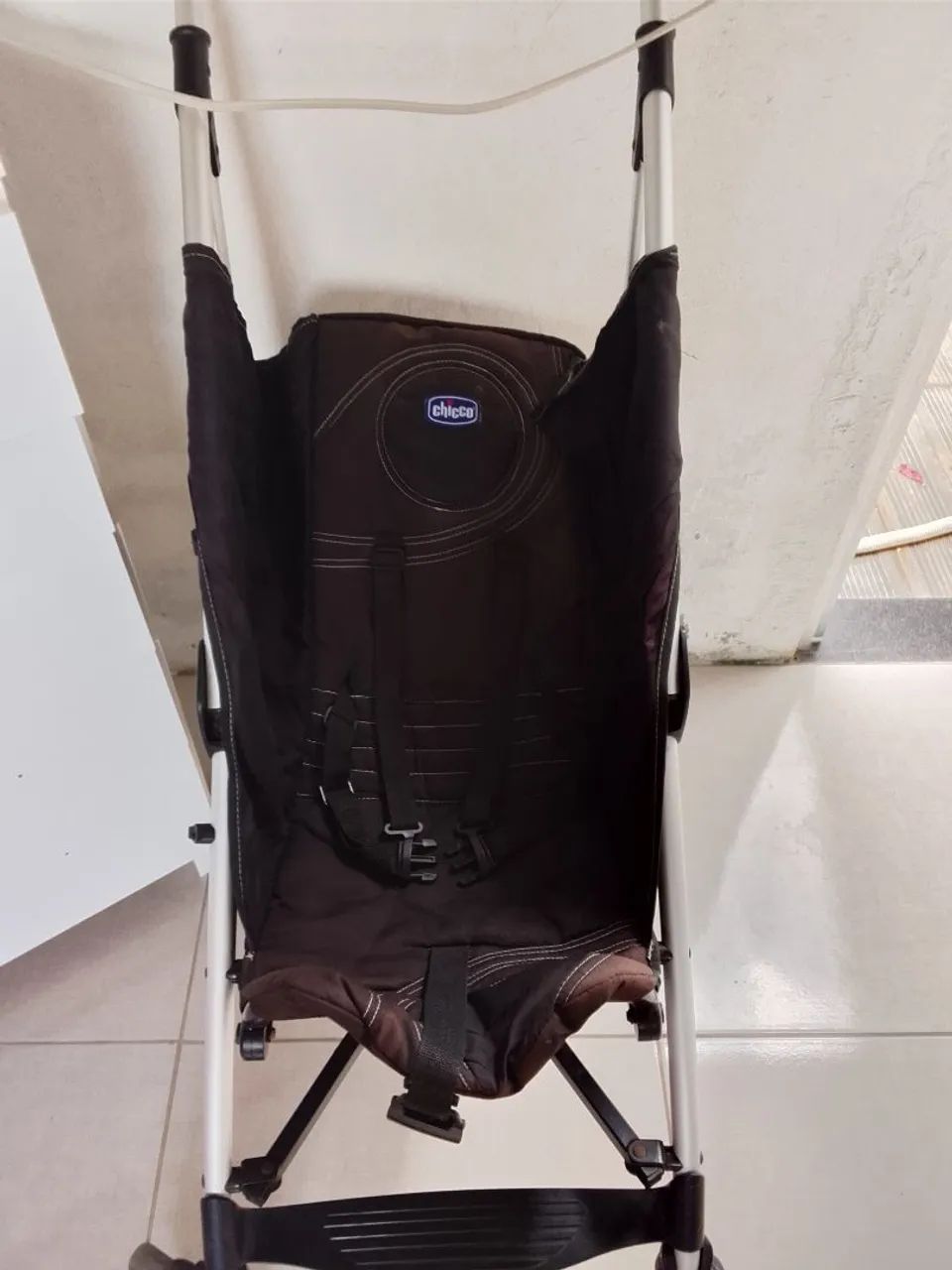 Carrinho de bebê no precinho  - Foto 3