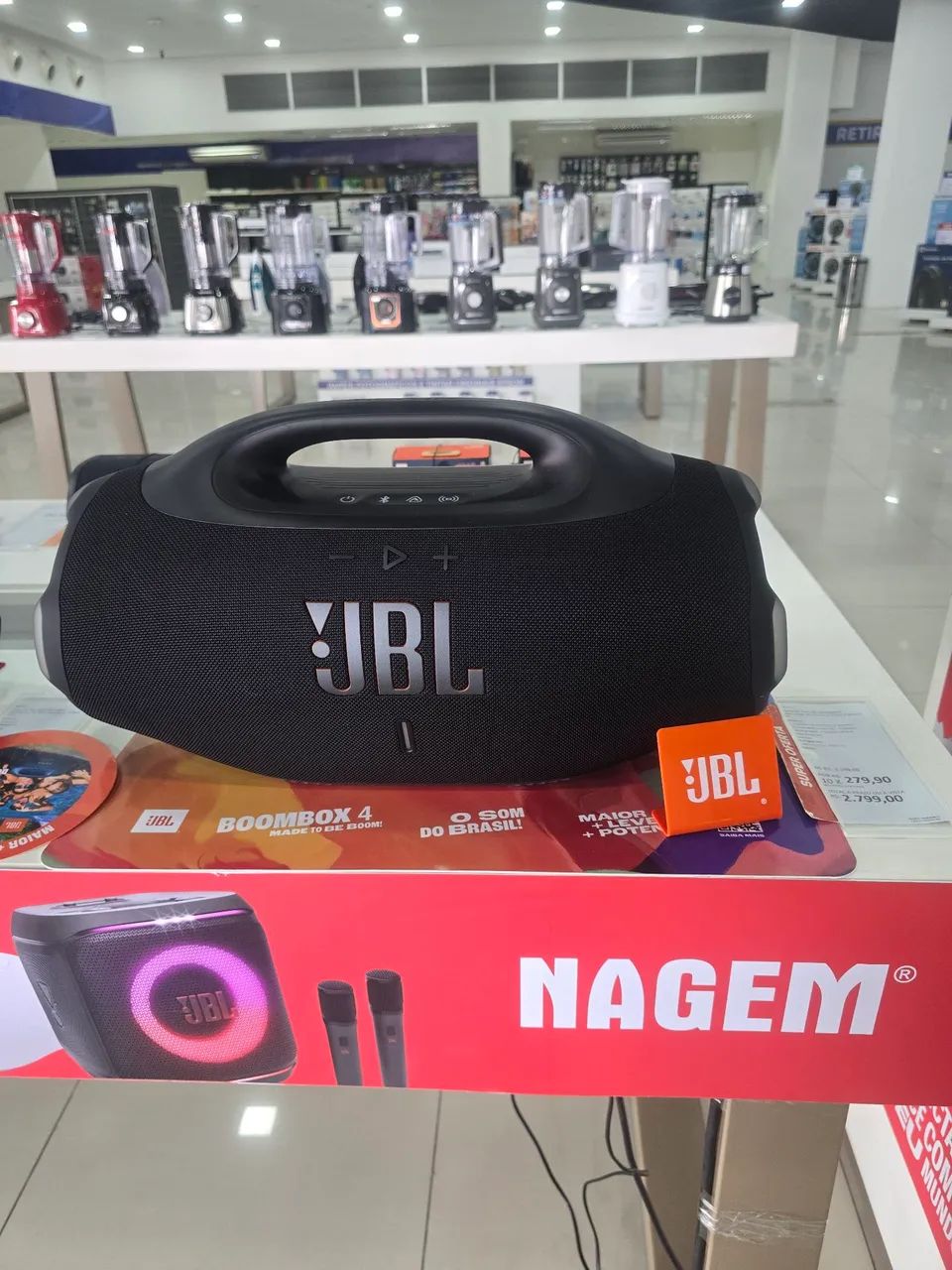 Caixa de som jbl boombox 4 