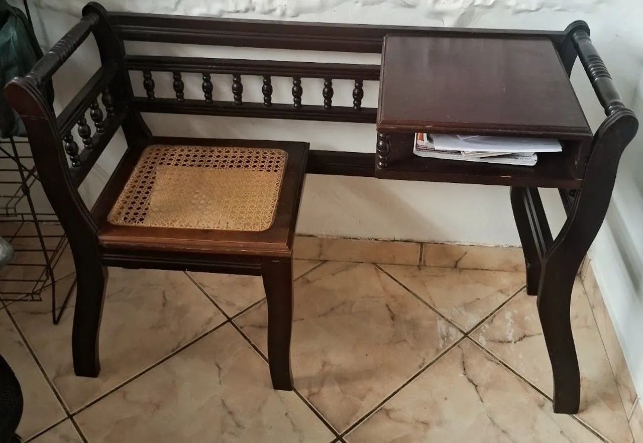Mesa antiga de telefone de madeira - Foto 2