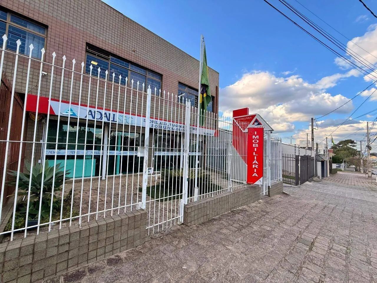 SALA COMERCIAL PARA LOCAÇÃO  Cristo Rei - Foto 2